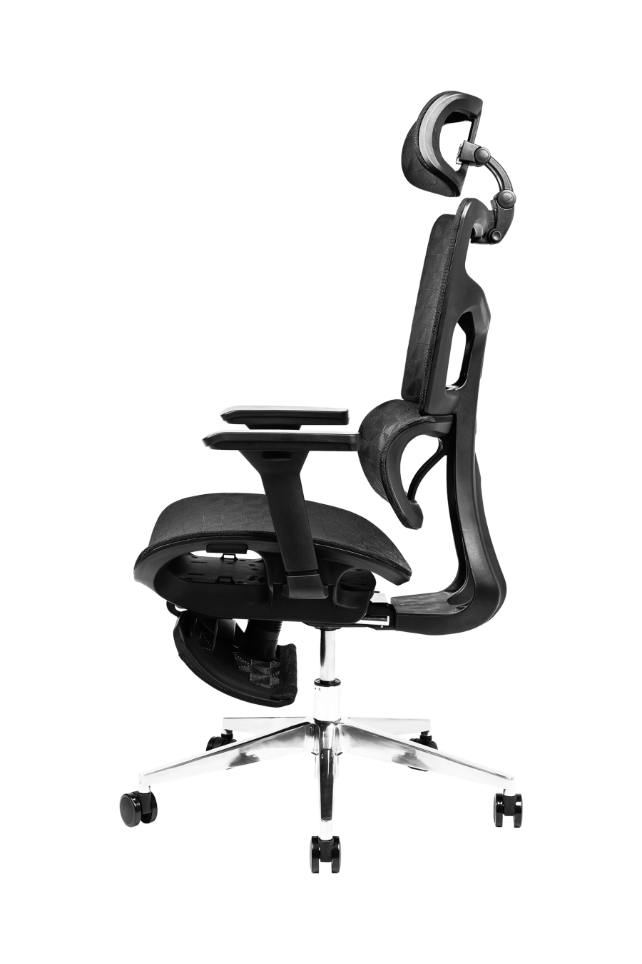 Napoli: CUSTÓ Napoli aduce confort complet cu plasă elastomerică atât pe șezut, cât și pe spătar, eliminând punctele de presiune și menținând fluxul de aer. Suportul lombar reglabil și tetiera 3D susțin poziția corectă, iar cotierele 3D se adaptează fiecărui task. Suportul extensibil pentru picioare îți oferă o poziție relaxată în timpul pauzelor, fără a părăsi biroul. Mecanismul sincron urmează mișcările naturale, reducând oboseala. Roțile din poliuretan protejează podeaua și alunecă fără zgomot. Ideal pentru proiecte maraton sau sesiuni de lucru prelungite.